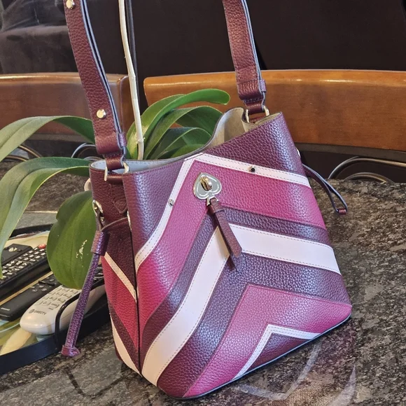 Kate Spade Pink and White Chevron Tote - Picture 10 of 16